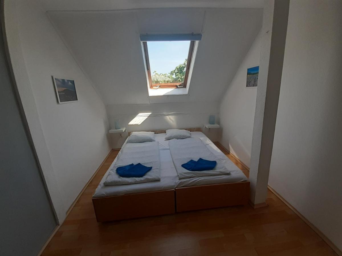 Margaréta Apartman - Balatonlelle Exterior foto