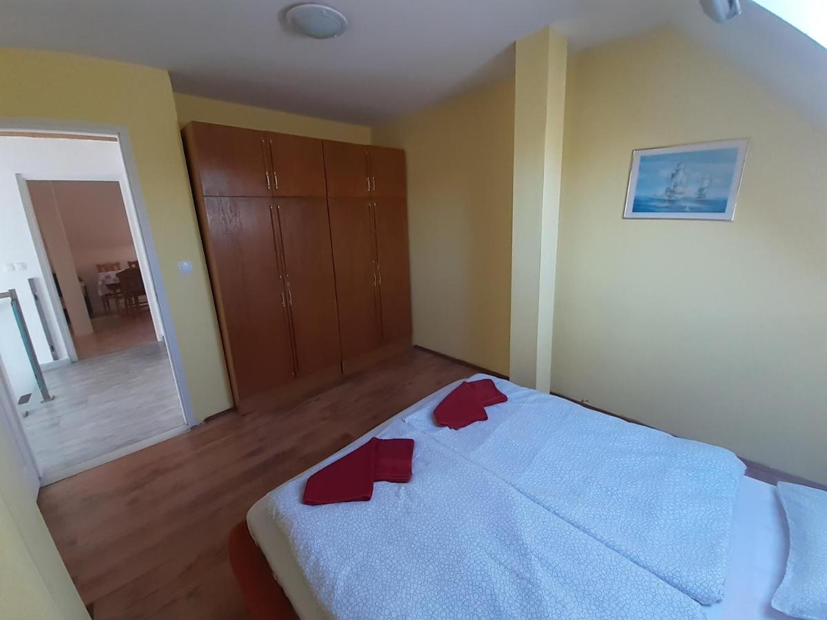 Margaréta Apartman - Balatonlelle Exterior foto