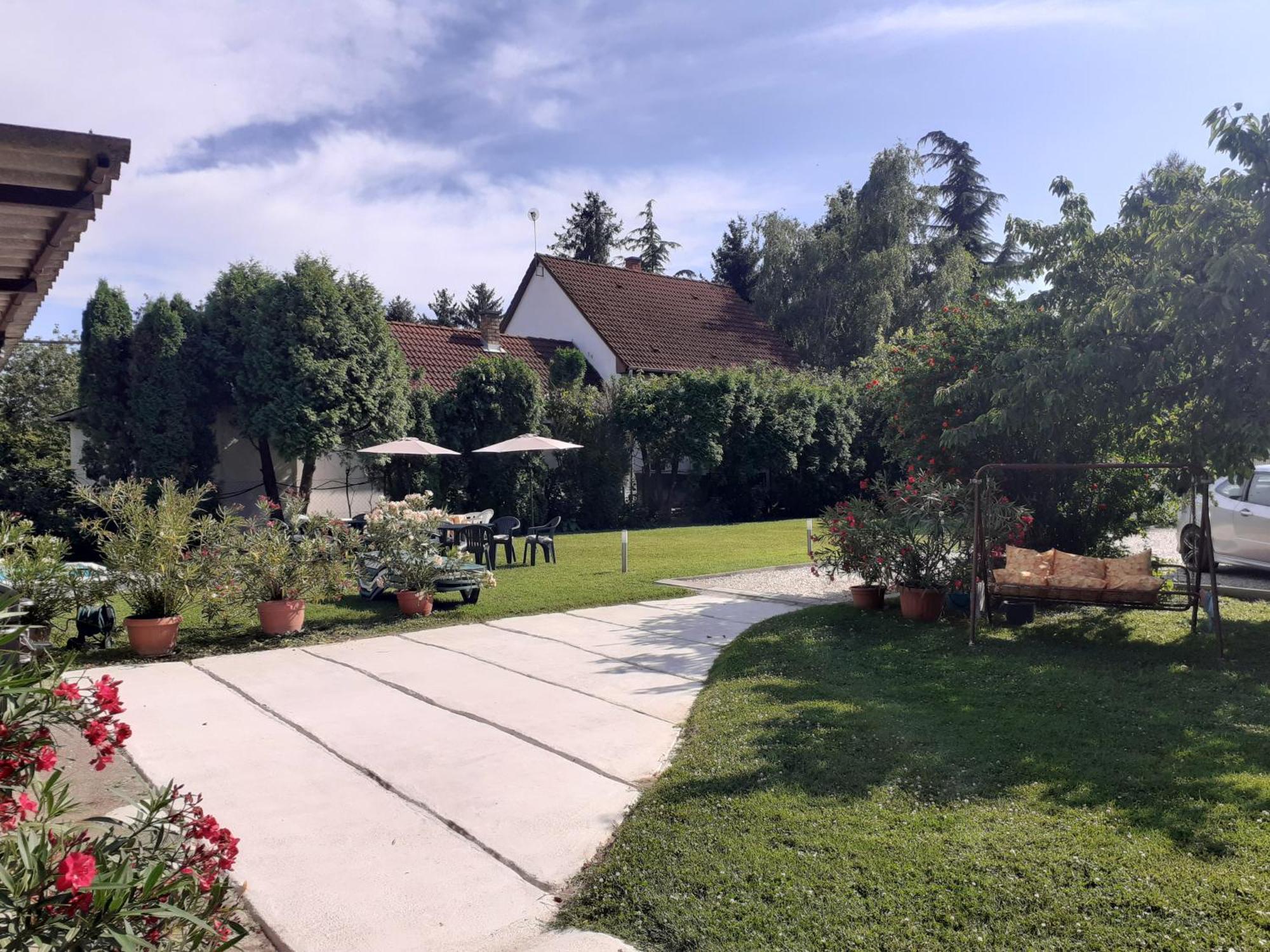 Margaréta Apartman - Balatonlelle Exterior foto