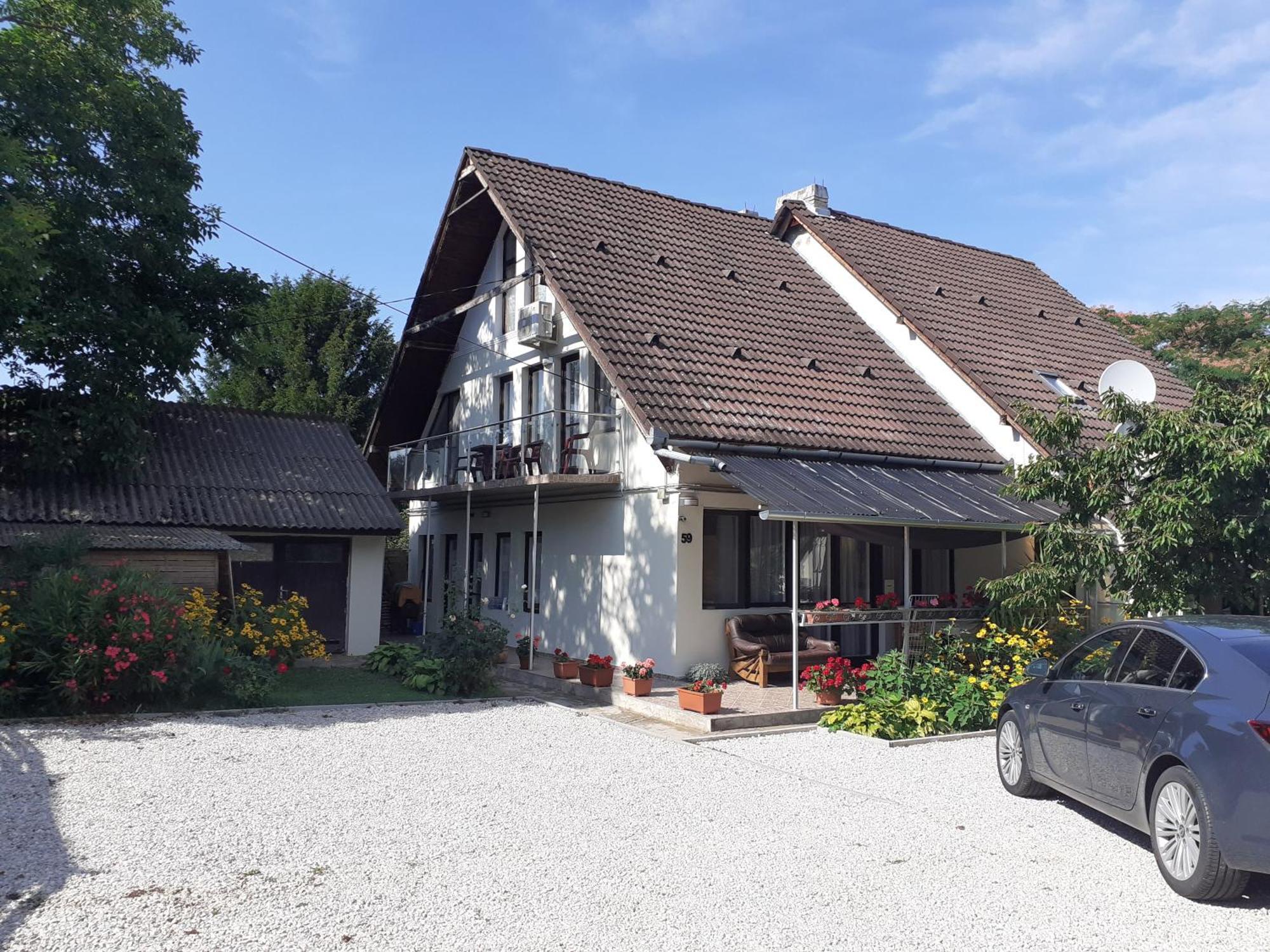 Margaréta Apartman - Balatonlelle Exterior foto